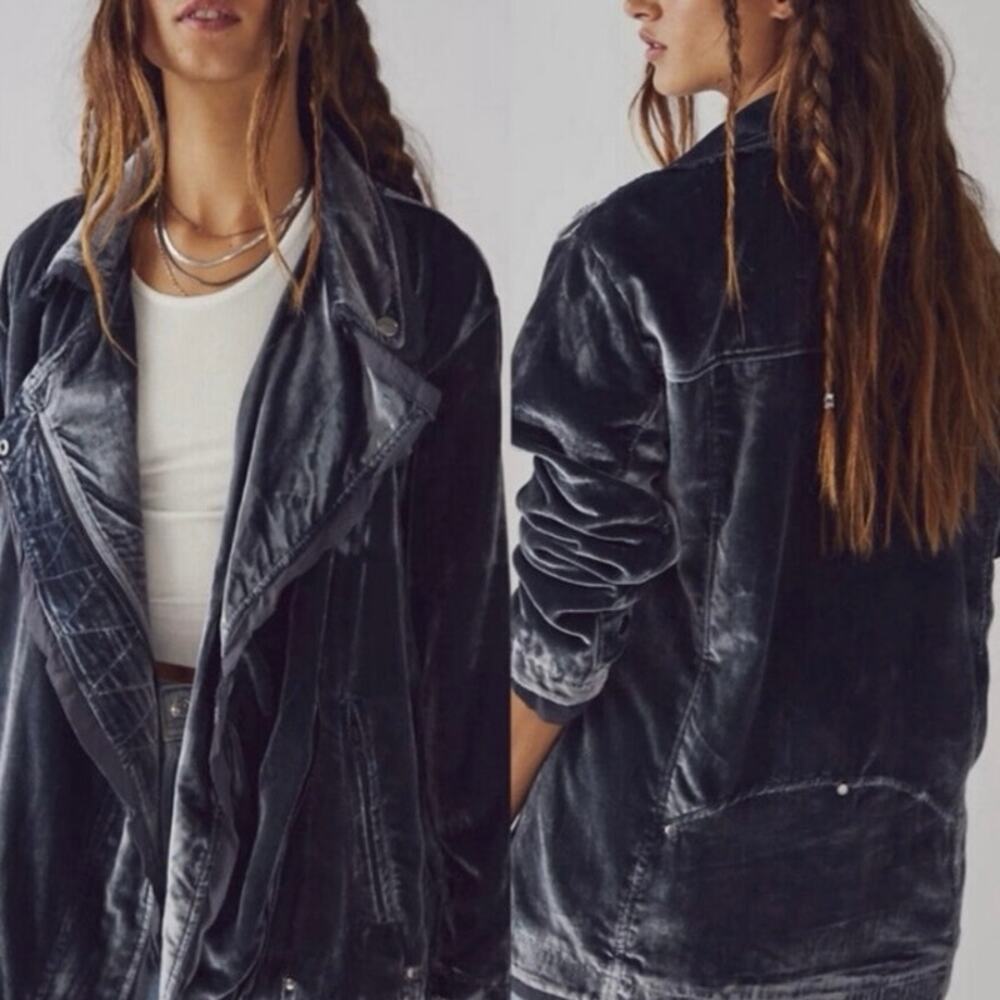 NWT Free People House Party Velvet
Moto Jacket